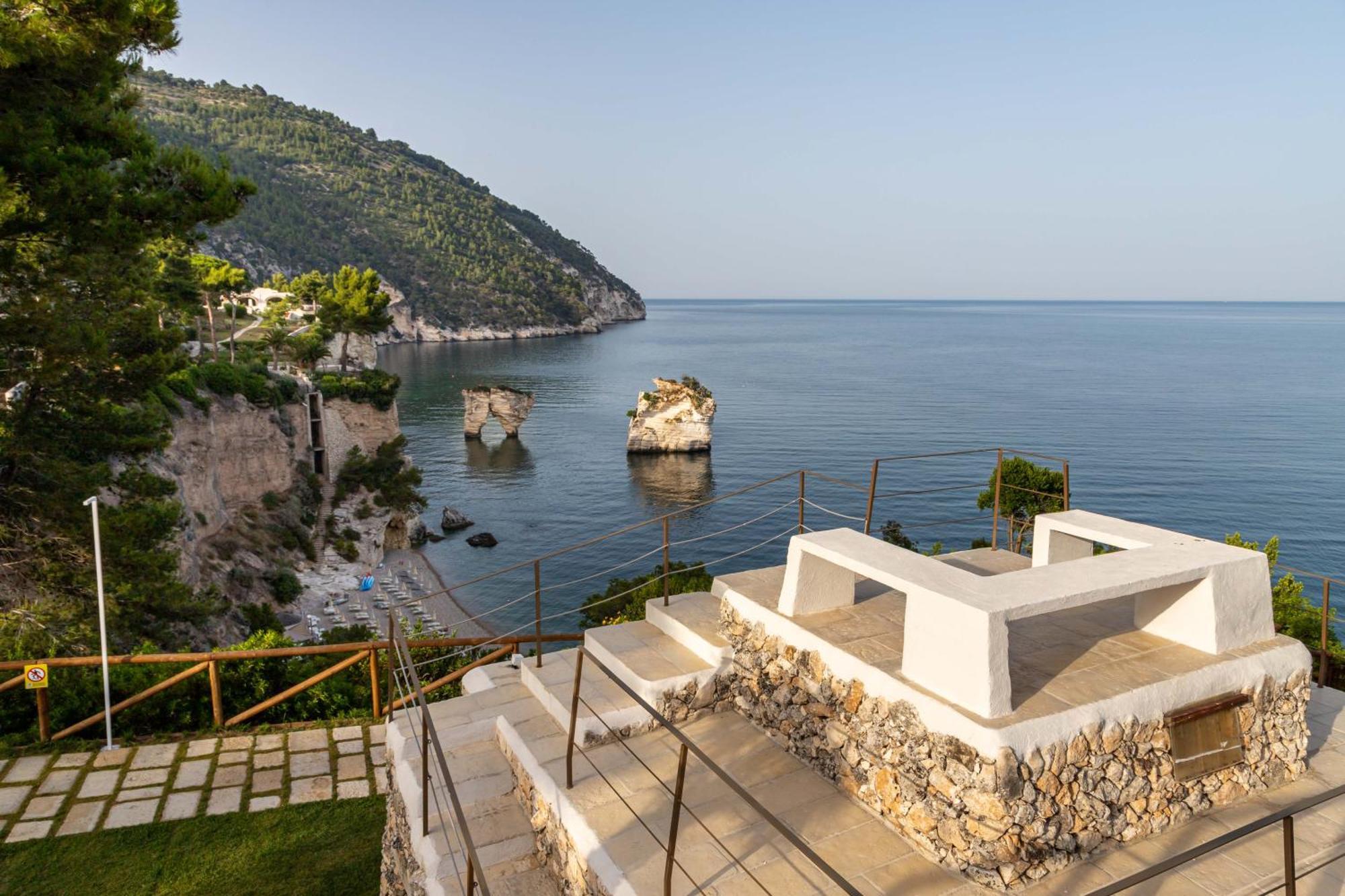 Ah Premium Baia Dei Faraglioni Otel Mattinata Dış mekan fotoğraf